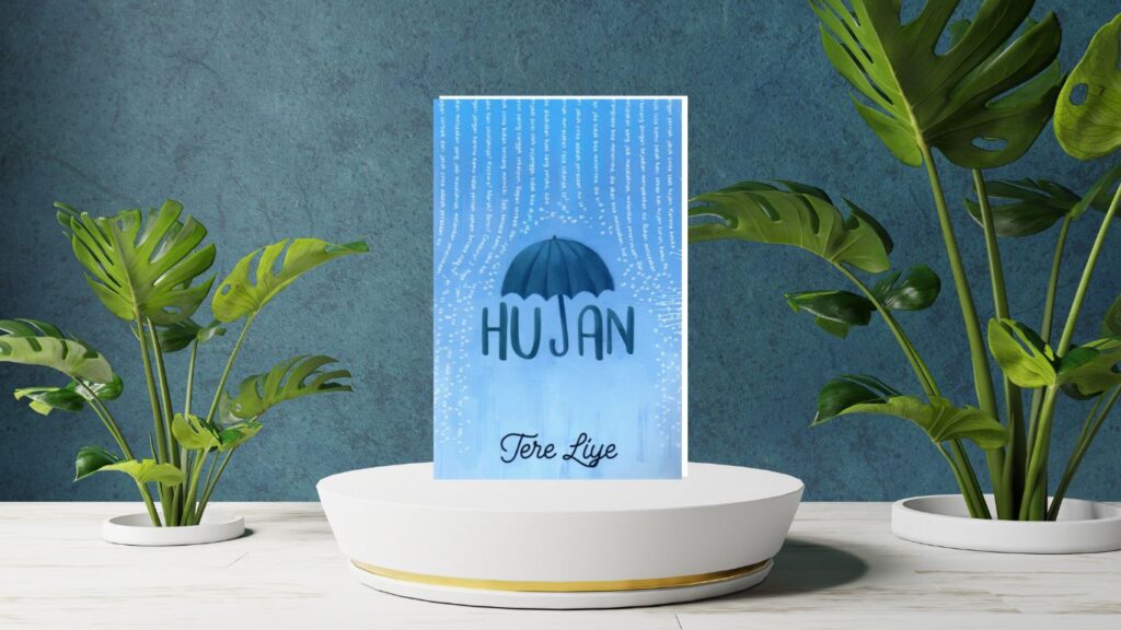 Buku Hujan karya Tere Liye, cover terlihat jelas.